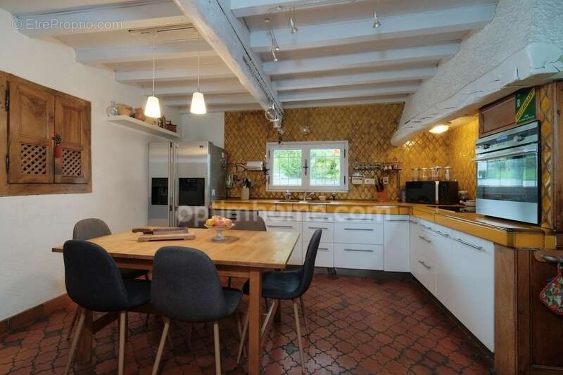 Maison à MONTANAY
