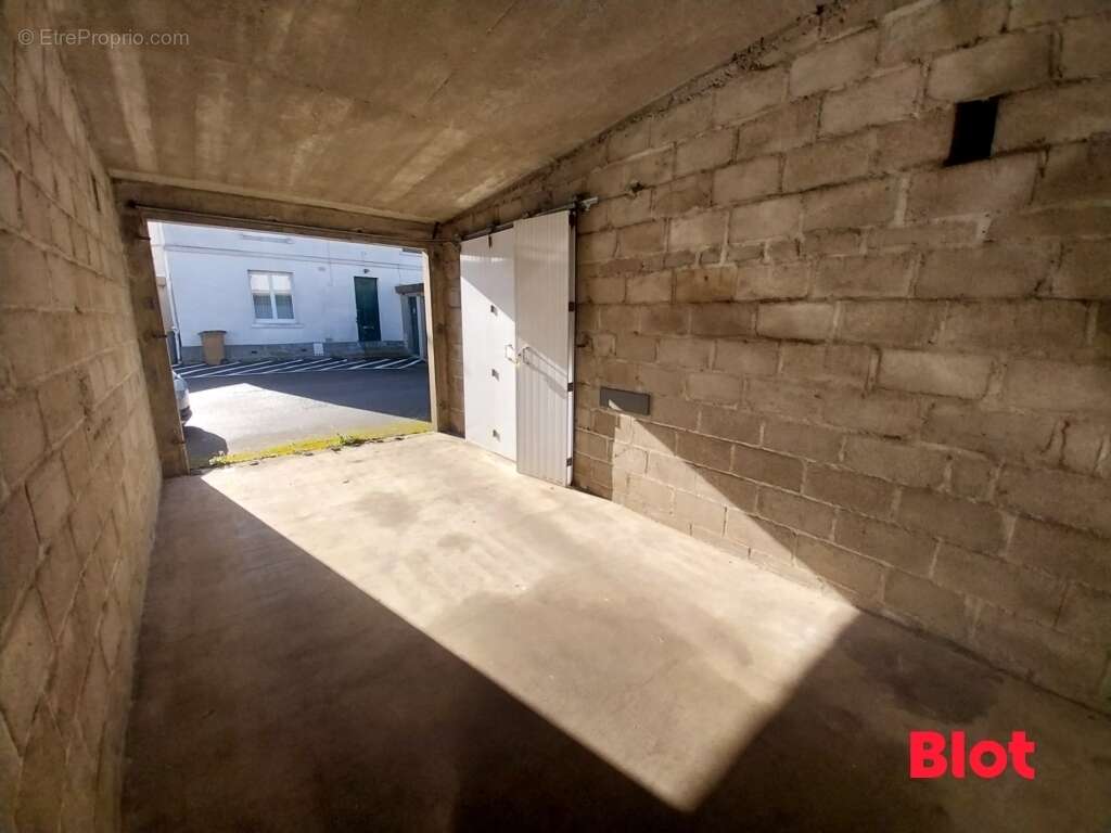 Parking à SAINT-MALO