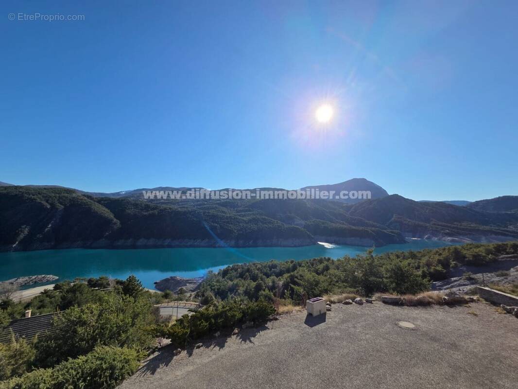 Appartement à LE SAUZE-DU-LAC