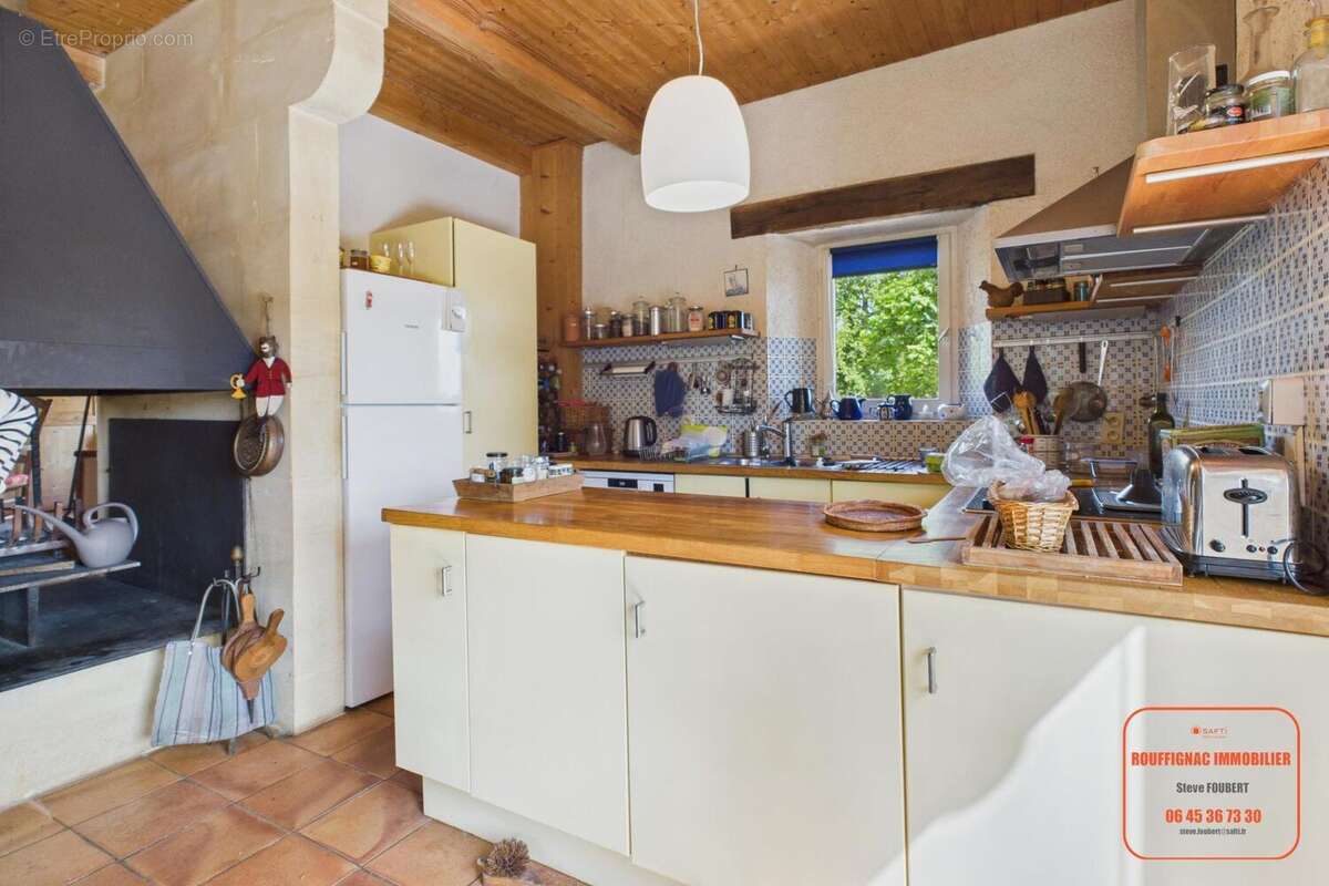 Photo 8 - Maison à SAINT-LEON-SUR-VEZERE