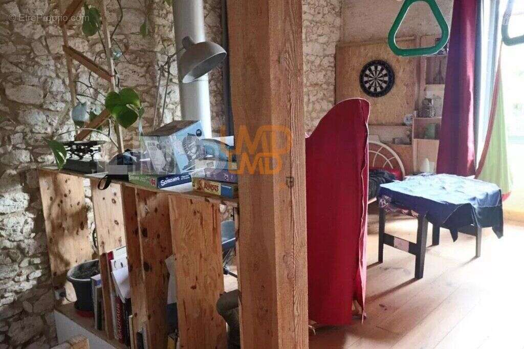 Maison  T4, jardin et dépendances - photo 18