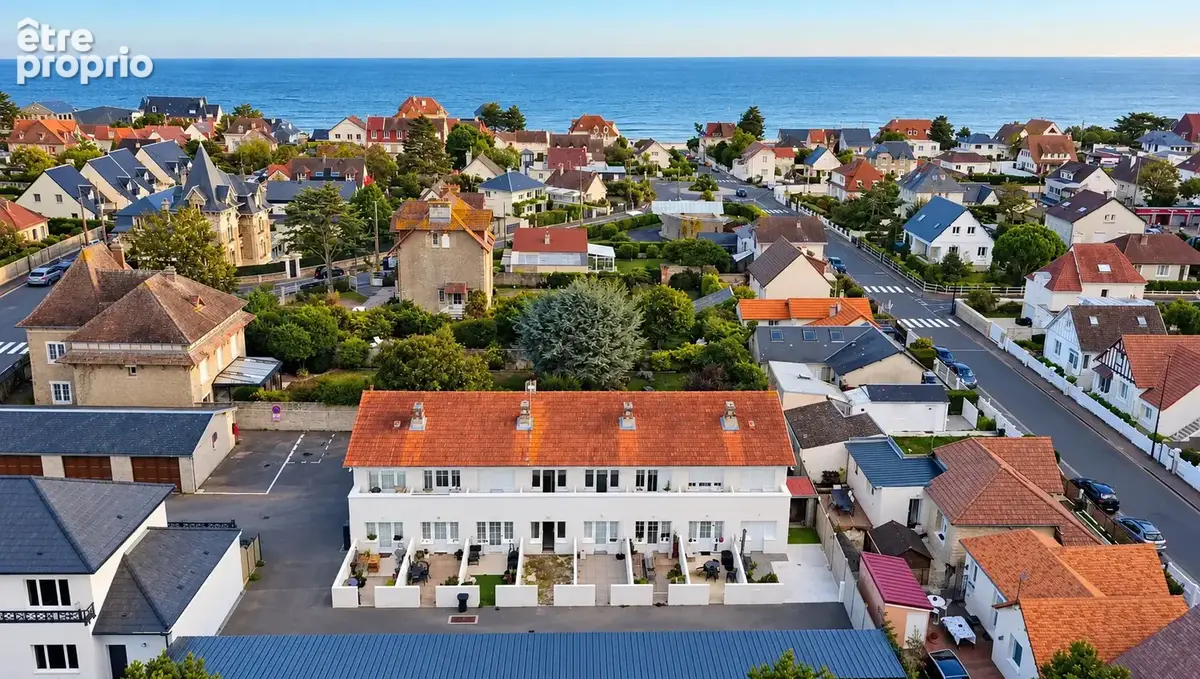 Appartement à LUC-SUR-MER