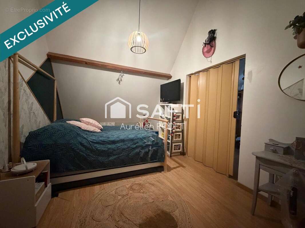 Maison 72 m² à Vatan  - photo 5