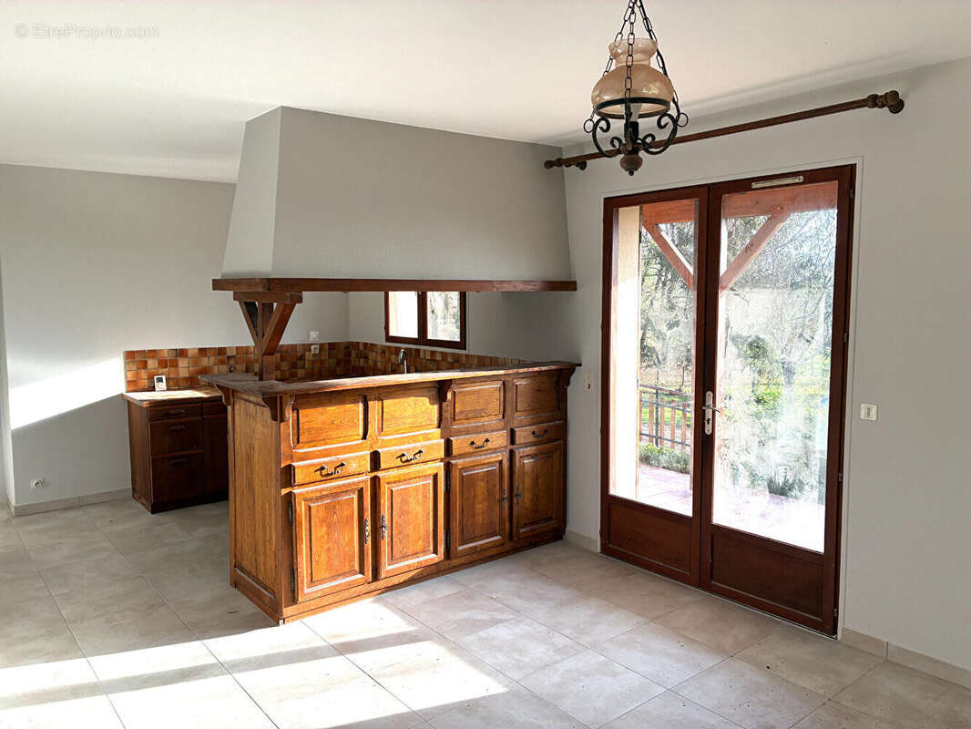 Maison en campagne entièrement rénovée . Vue dominante - photo 16