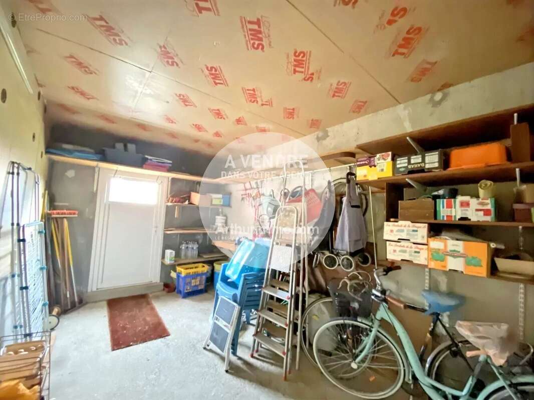 Maison 4 chambres, toute commodité à pied ! - photo 9