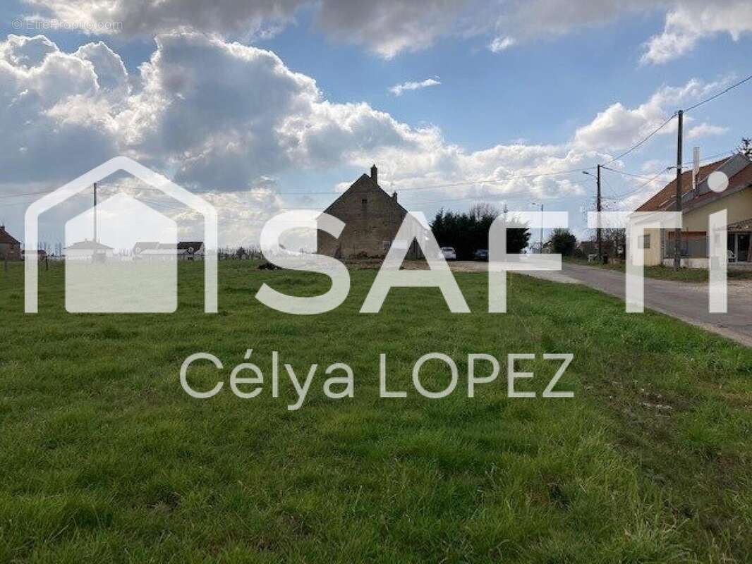 Photo 3 - Terrain à AUXONNE