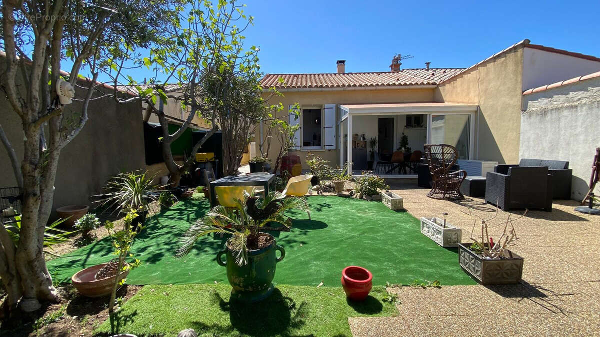 Maison à LEZIGNAN-CORBIERES