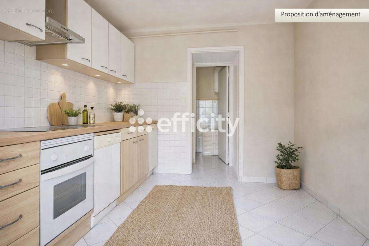 Appartement à MARSEILLE-8E