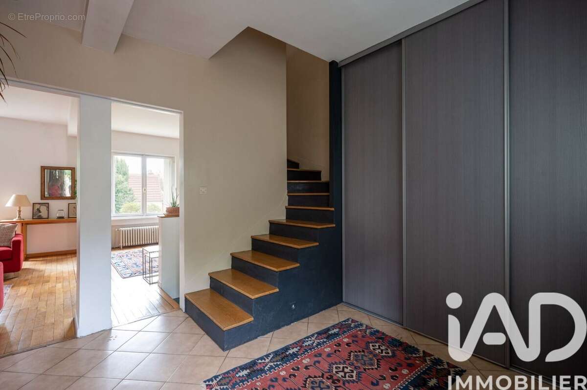 Photo 5 - Maison à VIROFLAY