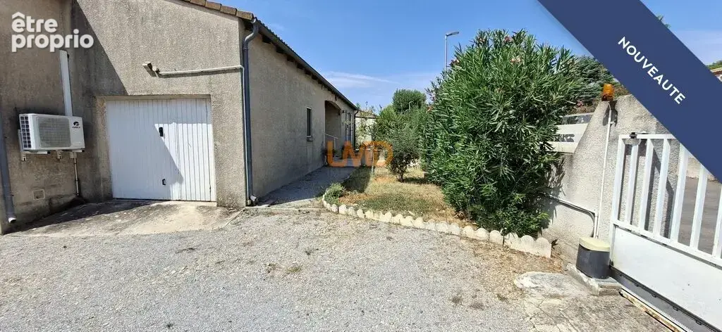Maison plain-pied piscine grand terrain - photo 11