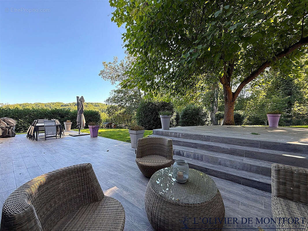 Maison à MONTFORT-L'AMAURY