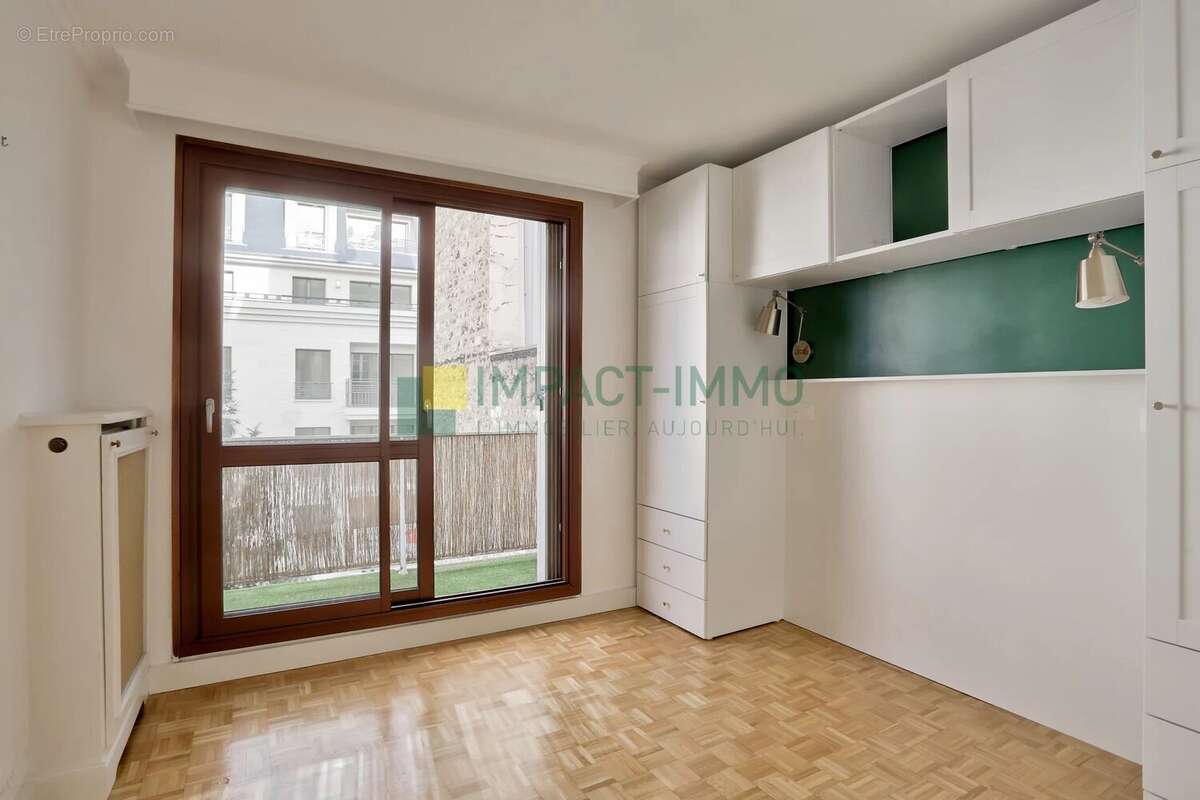 Appartement à CLICHY