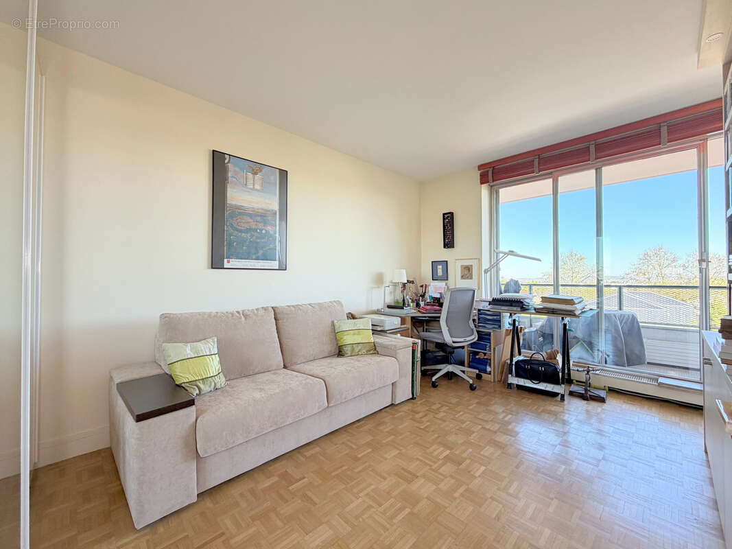 Appartement à RUEIL-MALMAISON