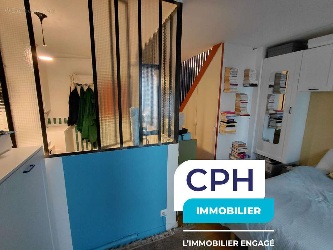 Appartement à PARIS-18E