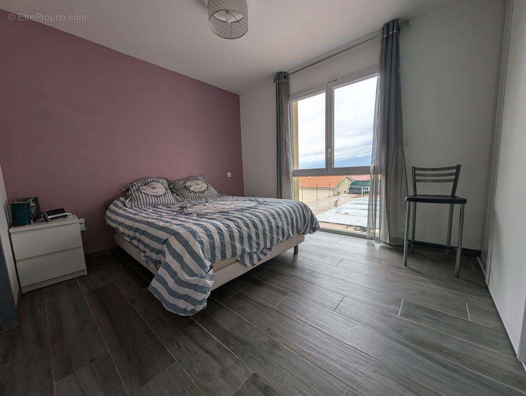Maison 195 m² à Sonnay  - photo 14