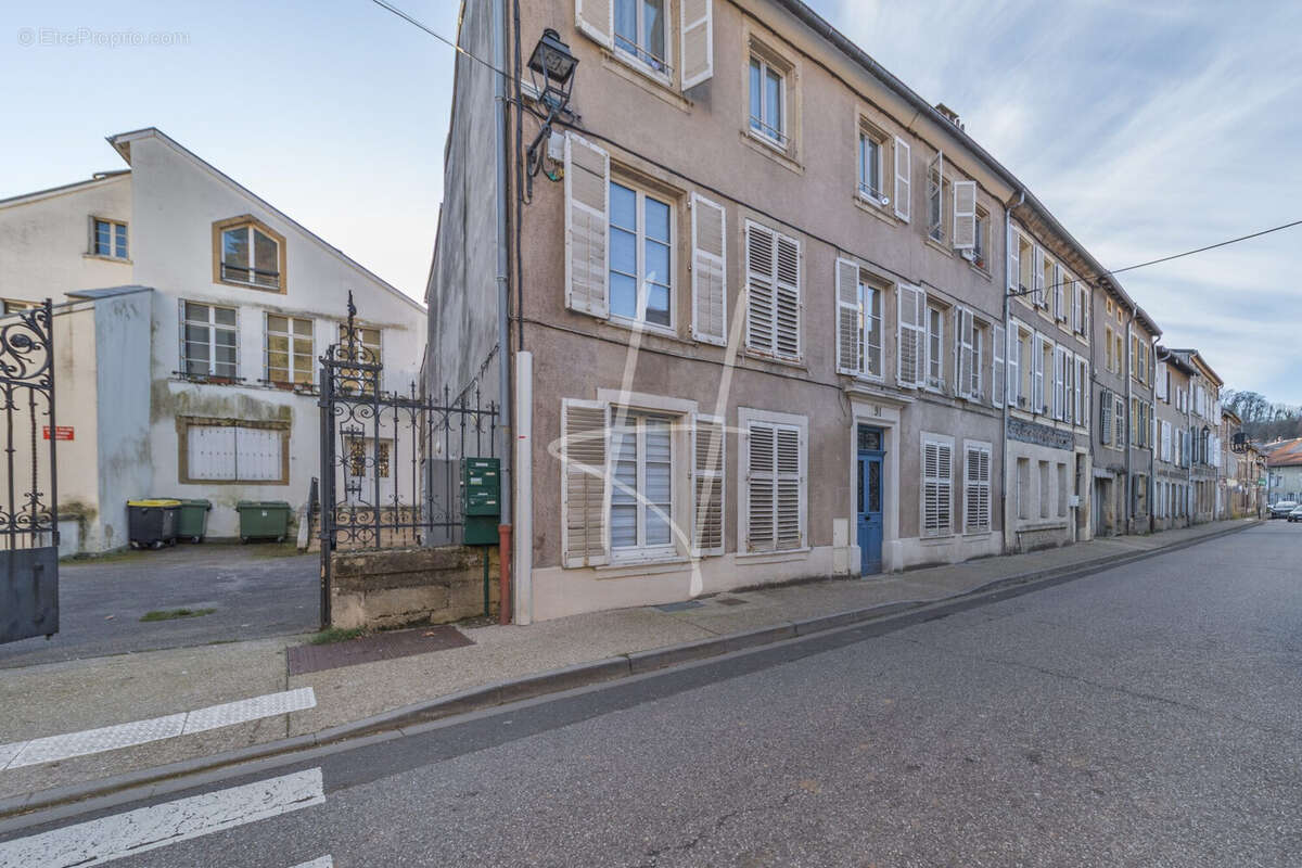 Appartement à GORZE