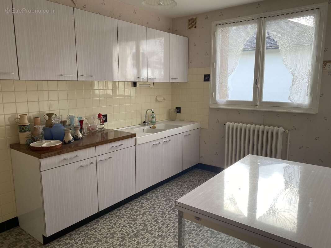 Maison à BOURG-LASTIC