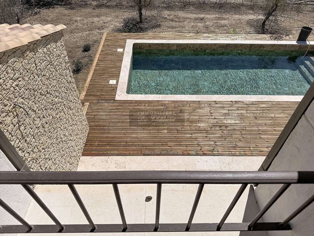 Élégante propriété en pierre neuve avec piscine et pool-house dans un environnement privilégié - photo 30