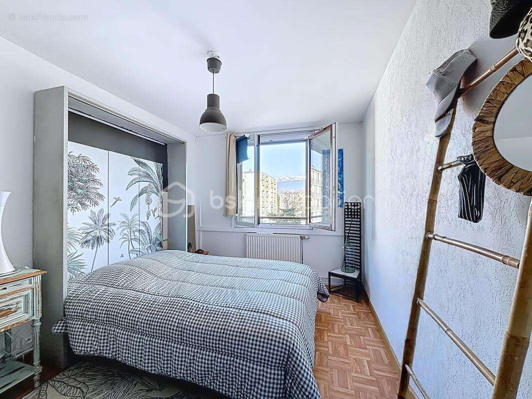 Appartement à ECHIROLLES