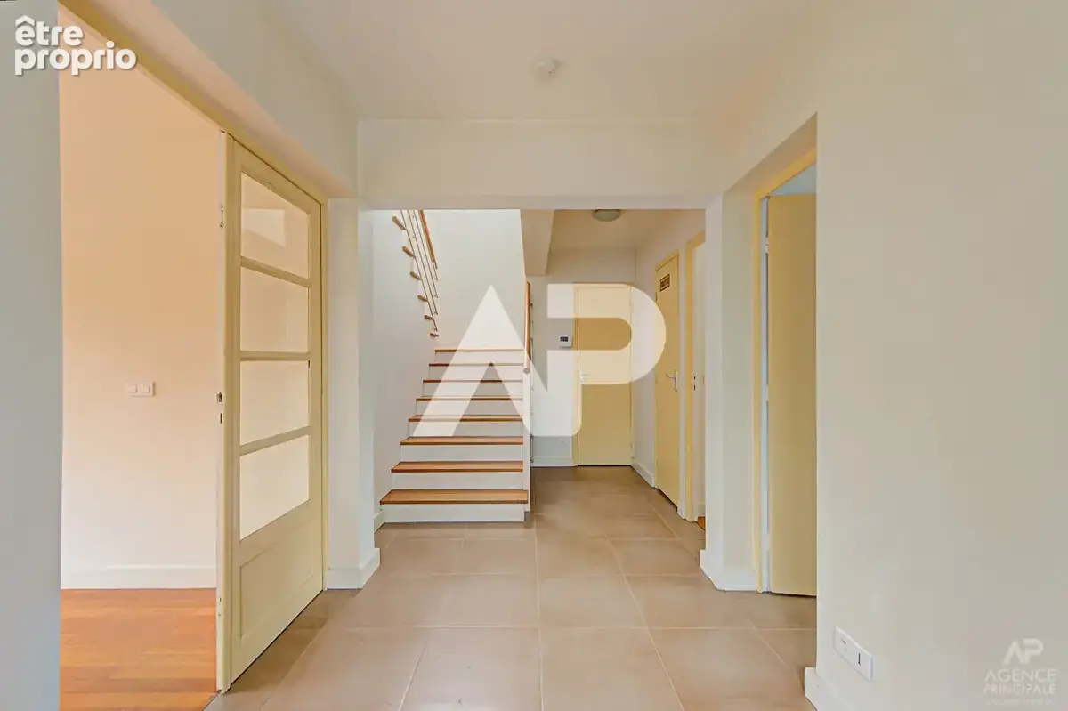 Maison Rueil Malmaison 6 pièce(s) 140 m2 - photo 8