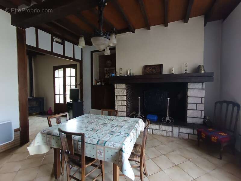 Maison à AIRE-SUR-L'ADOUR