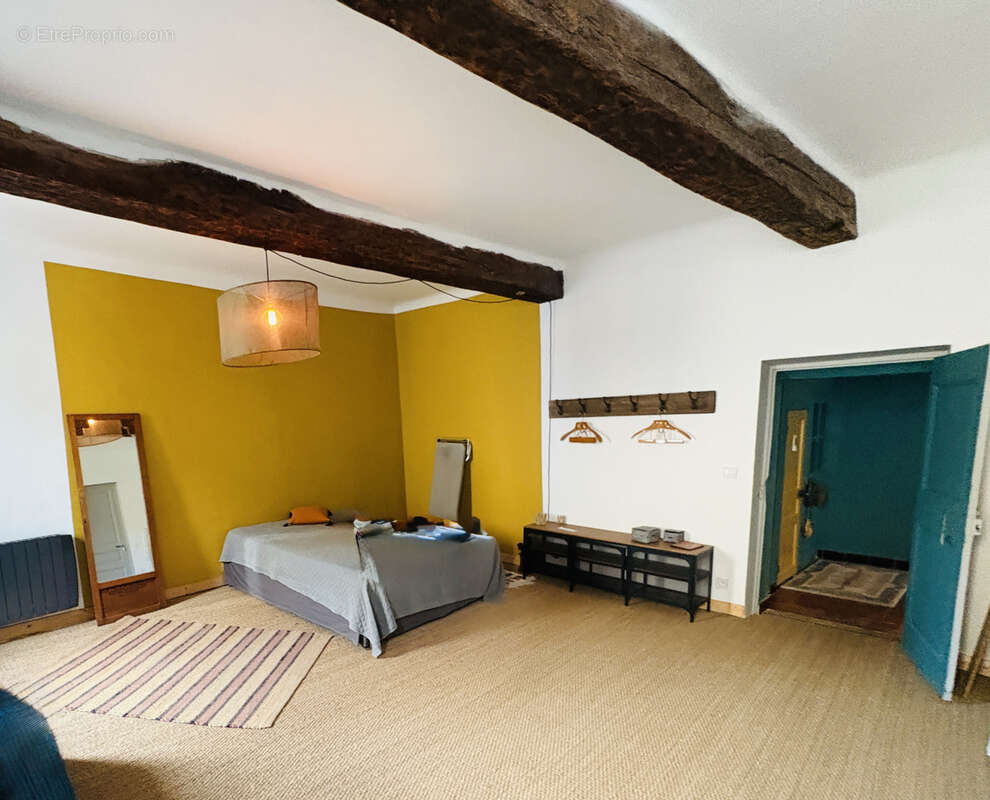Maison à CORRENS