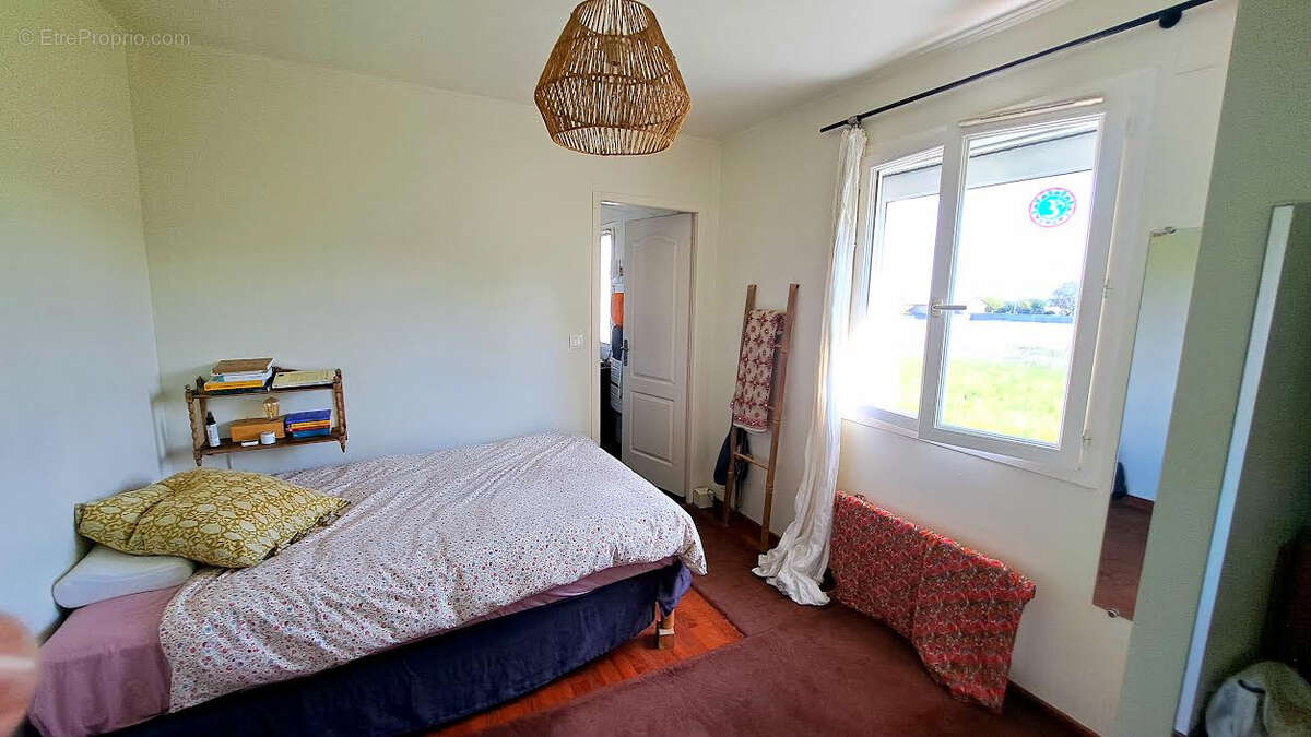 Maison à MESCHERS-SUR-GIRONDE