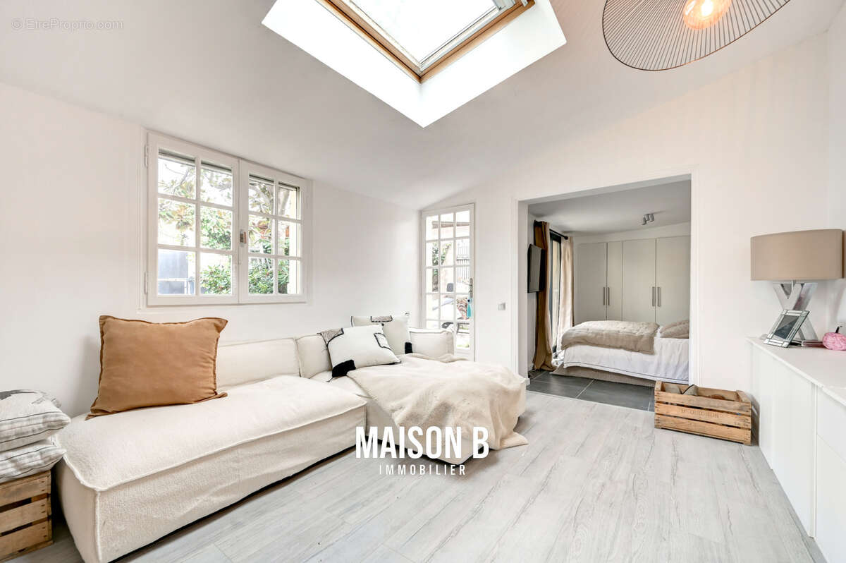 Maison à MARSEILLE-9E