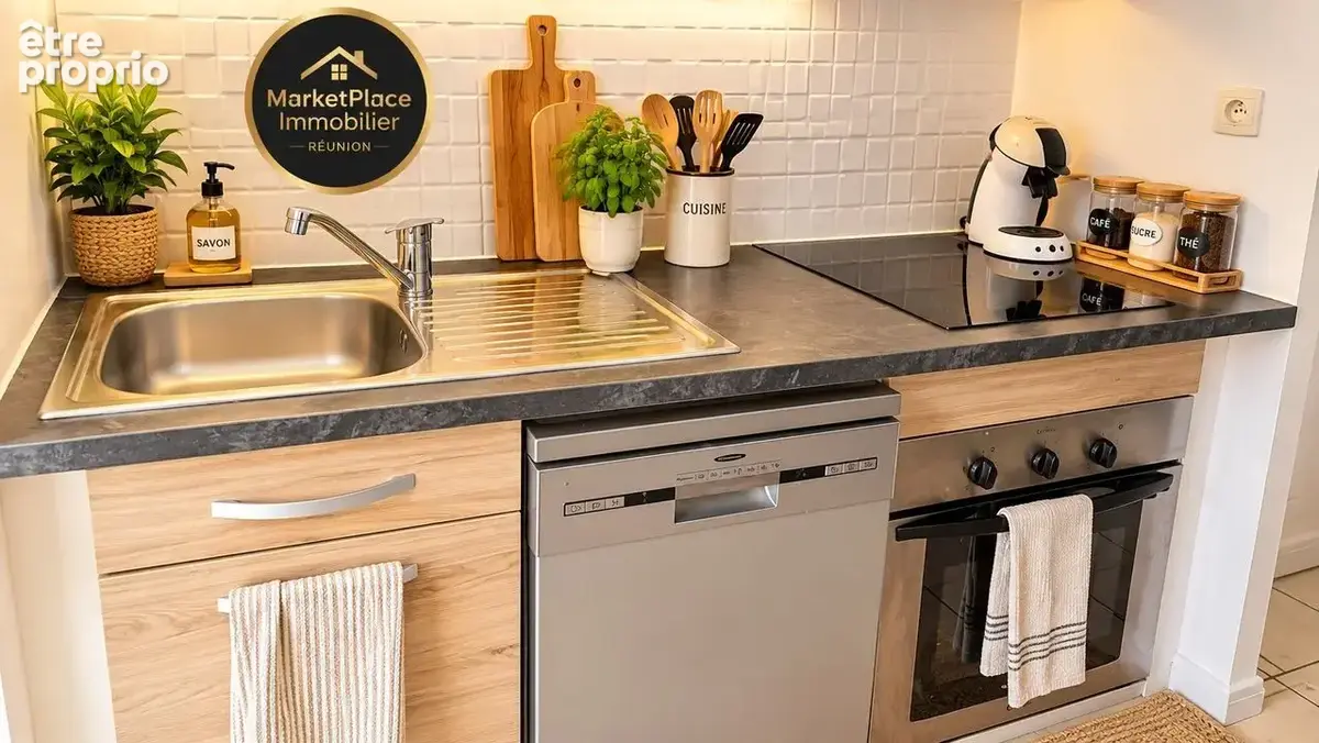 La cuisine, T2 Duplex à Etang Salé les Hauts