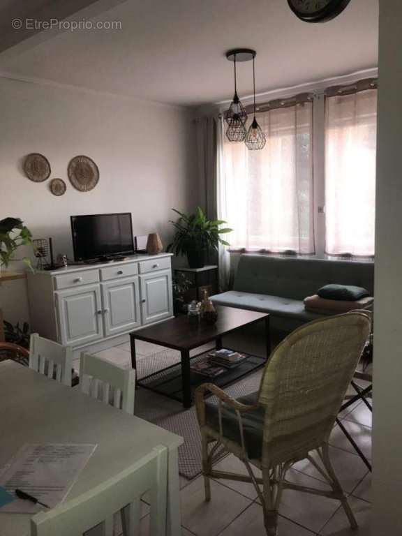 Appartement à SAINT-FIRMIN