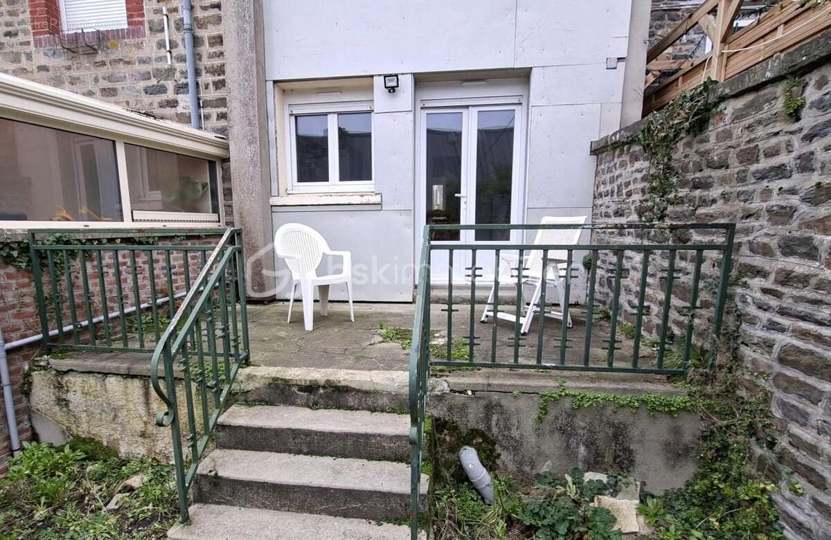 Maison à LE BENY-BOCAGE