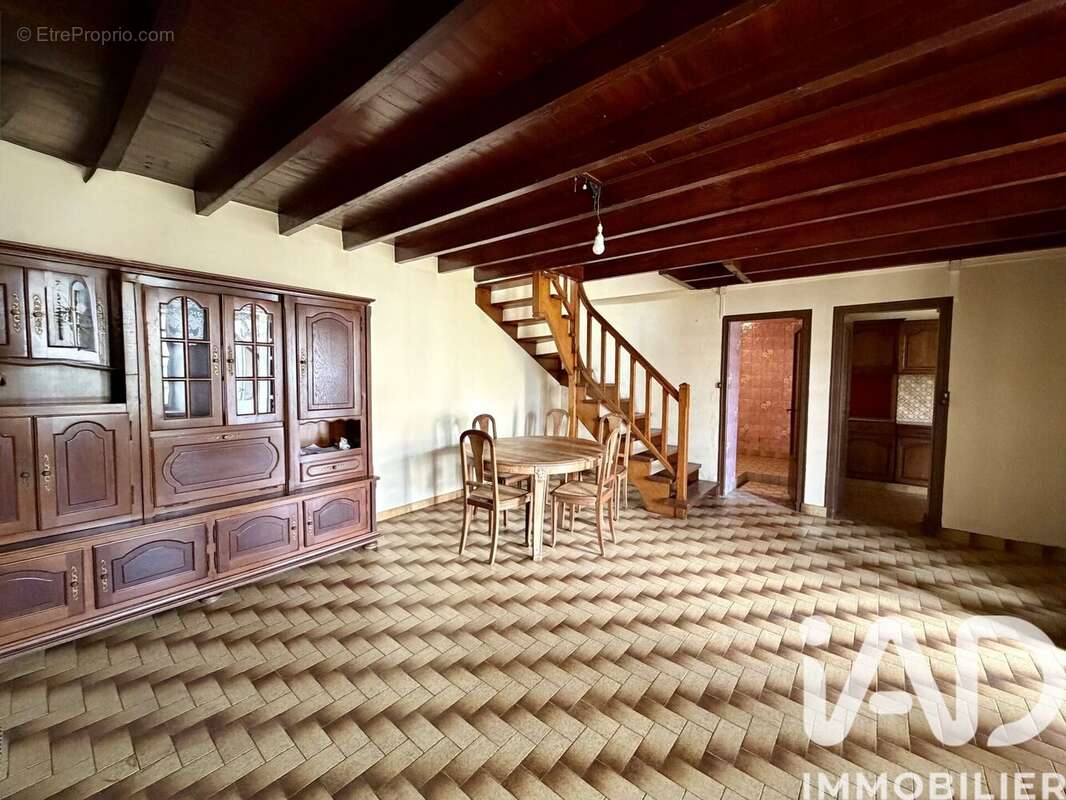 Photo 4 - Maison à FAYE-L'ABBESSE