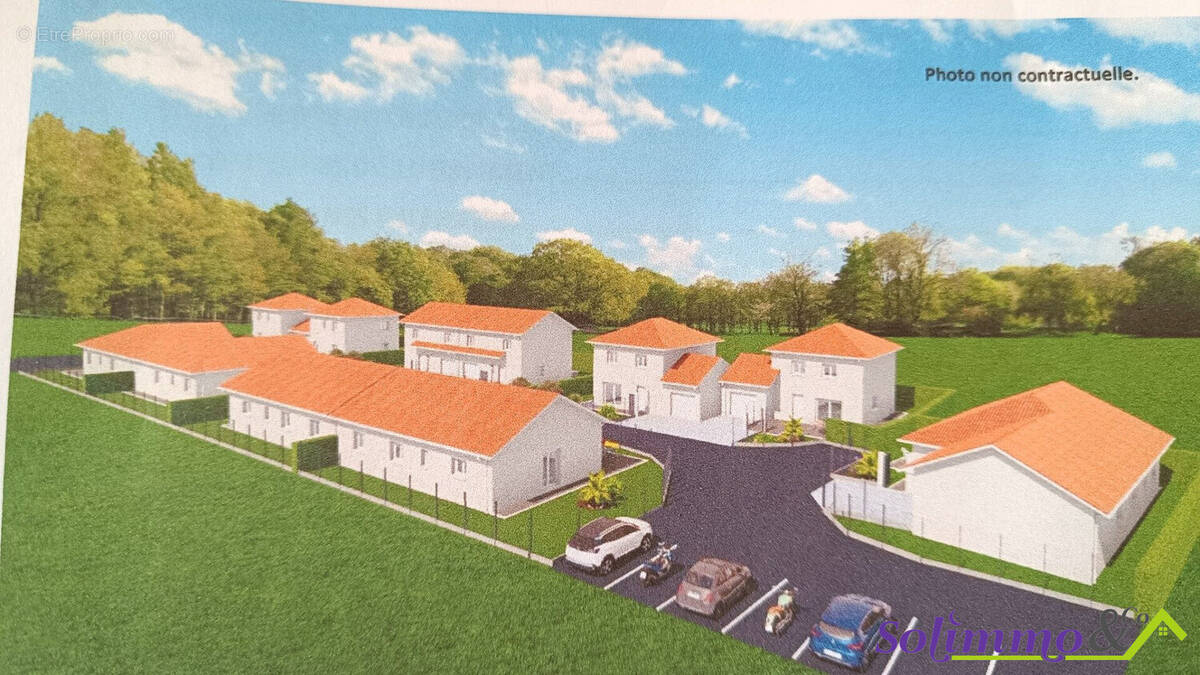 Maison à MONTFERRAT