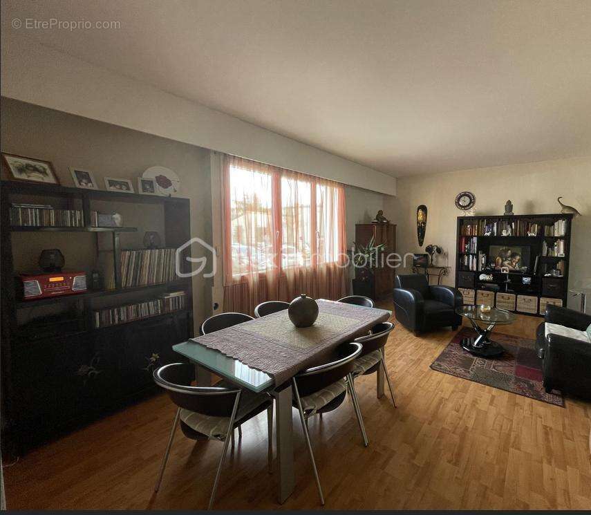 Maison à MONTPON-MENESTEROL