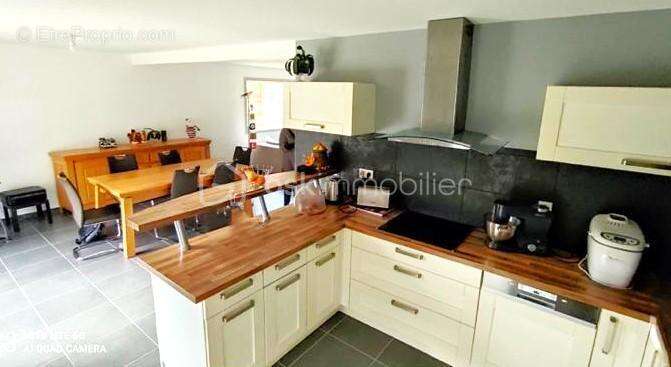 Maison à SAINT-JEOIRE