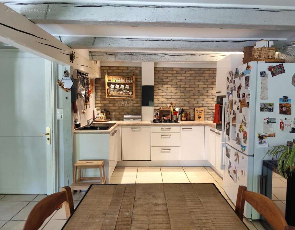 Appartement 74 m² à Soucieu-En-Jarrest  - photo 4