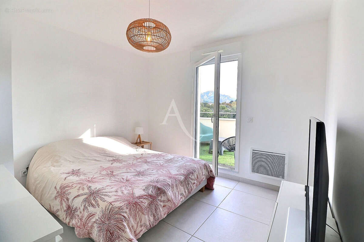 Appartement à MARSEILLE-9E