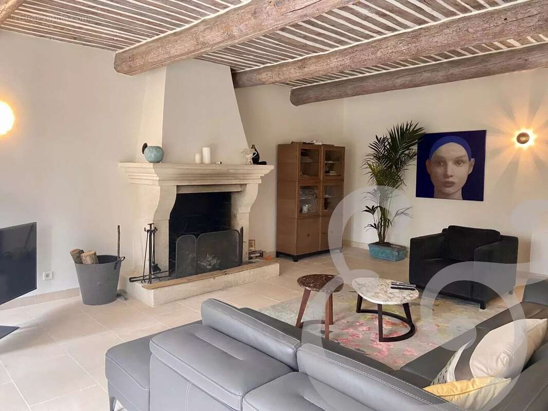 Maison à PLAN-D'ORGON