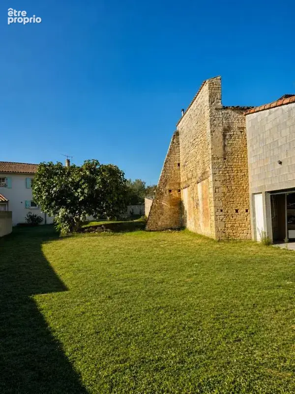 Maison de 7 pièces de 201 m² à Prin-Deyrançon - photo 15