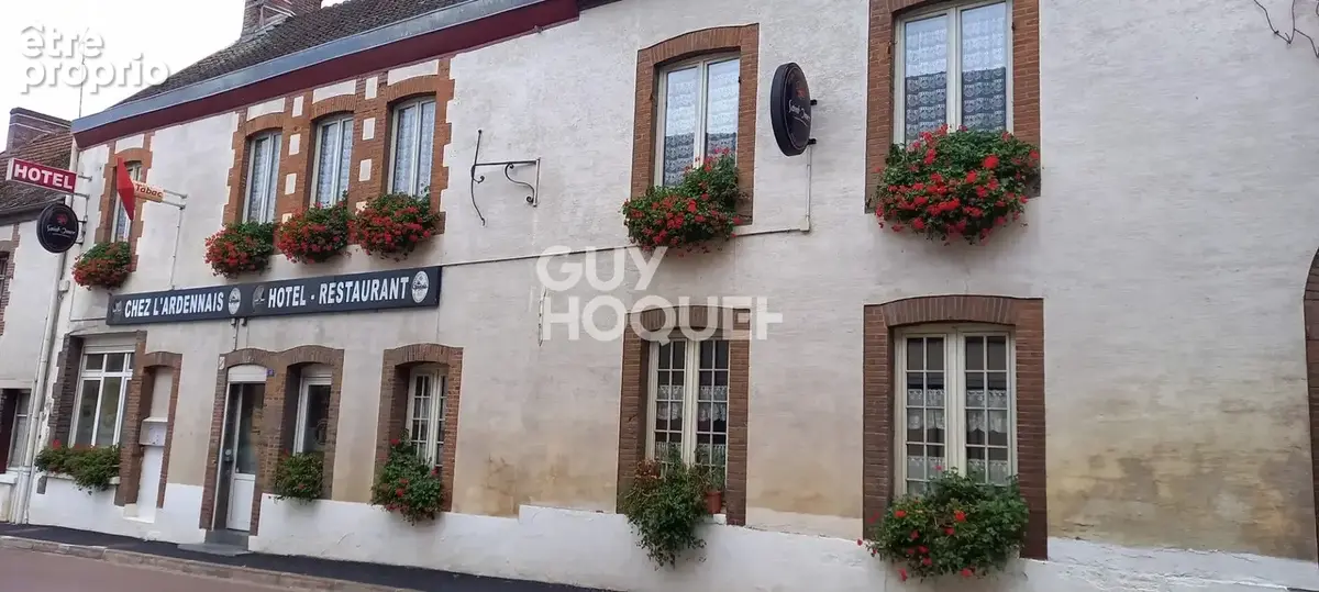 Maison à BAYE
