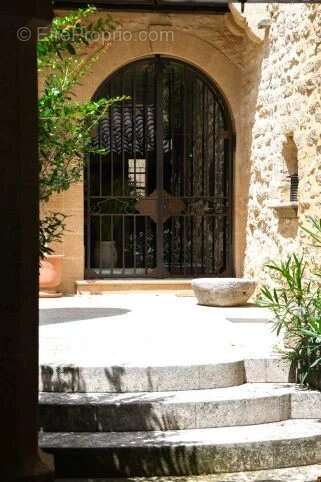 Maison à UZES