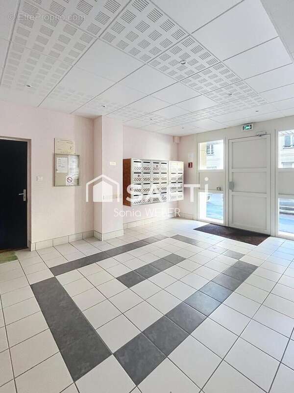 Photo 6 - Appartement à CHALONS-EN-CHAMPAGNE