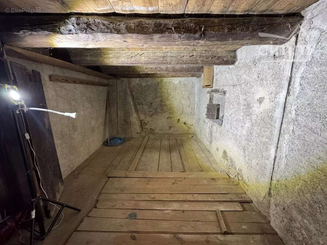 Ancienne chaumière avec dépendance - photo 37