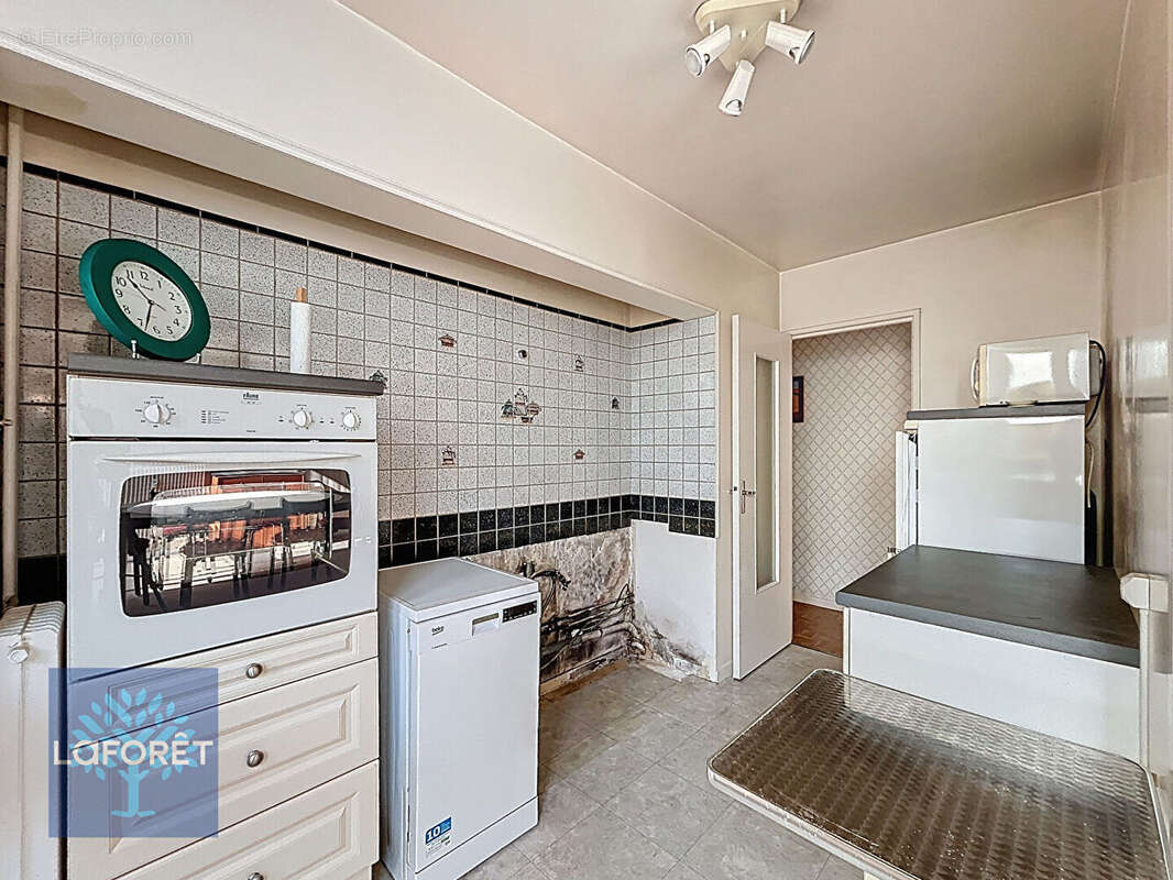 Appartement à CORBEIL-ESSONNES