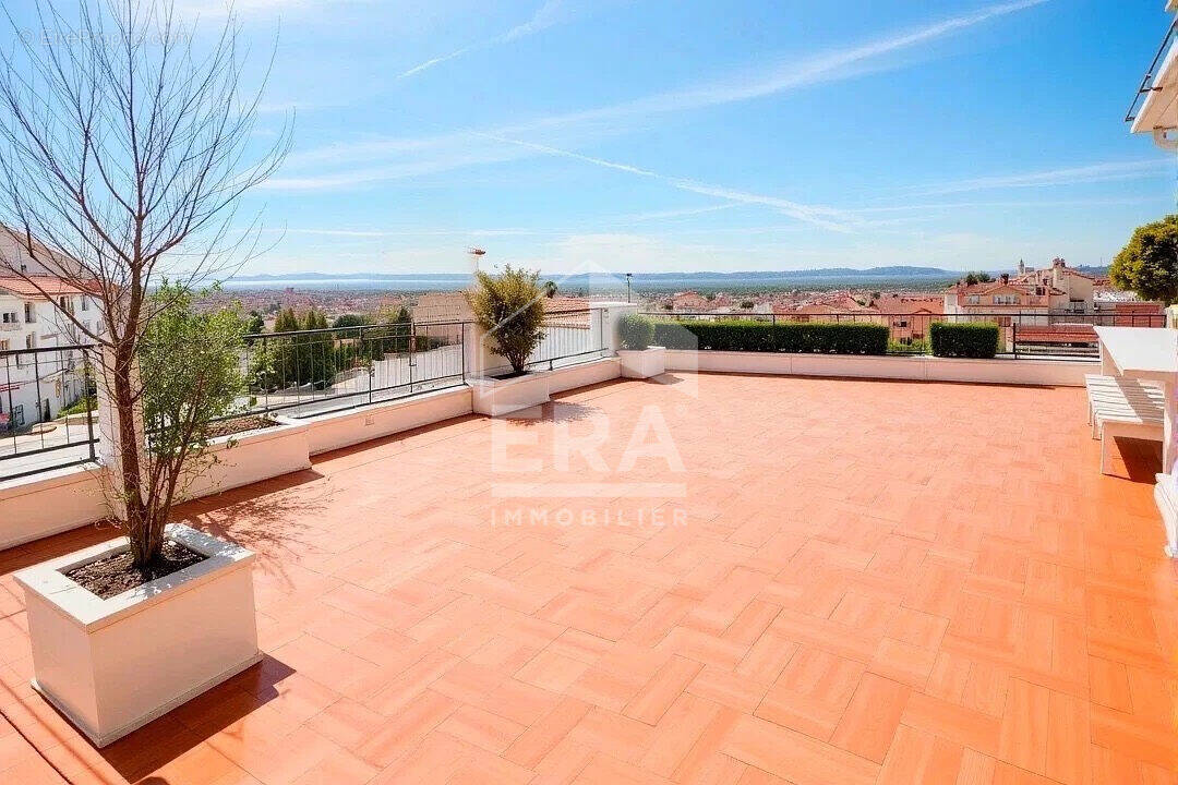 Appartement à CAGNES-SUR-MER
