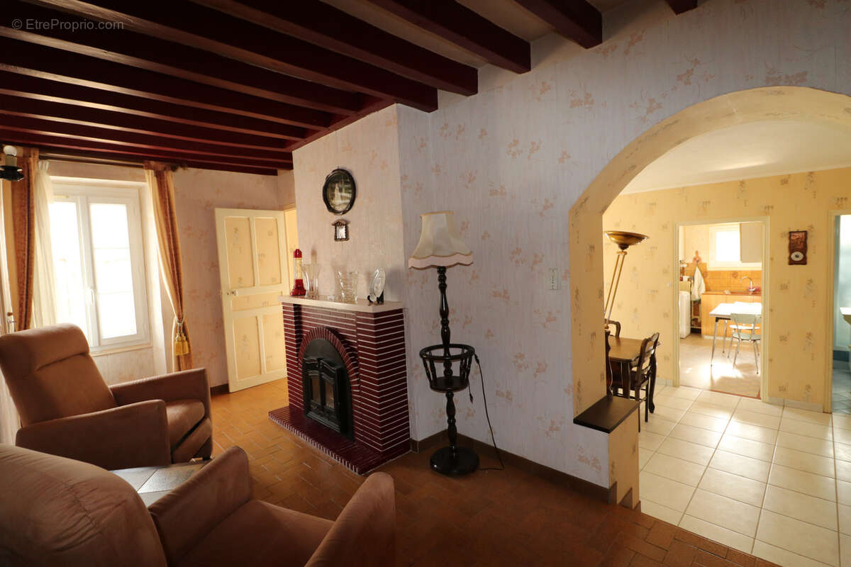 Maison à SAINT-GEORGES-SUR-EURE