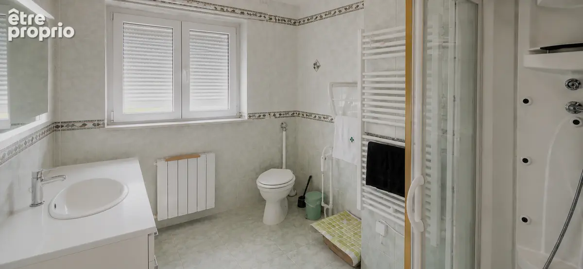 Maison spacieuse à vendre à Westhalten - 7 pièces, 4 chambres - photo 7