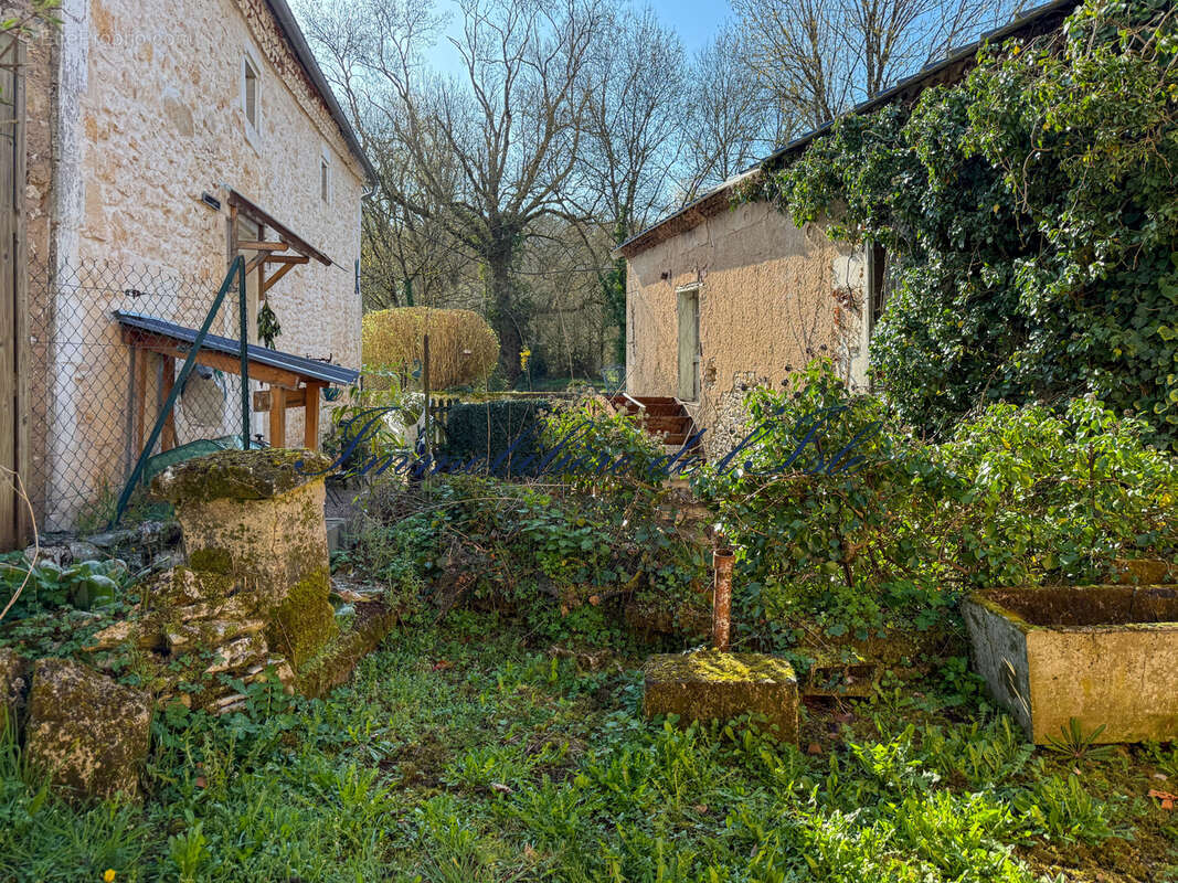 Appartement à CUBJAC