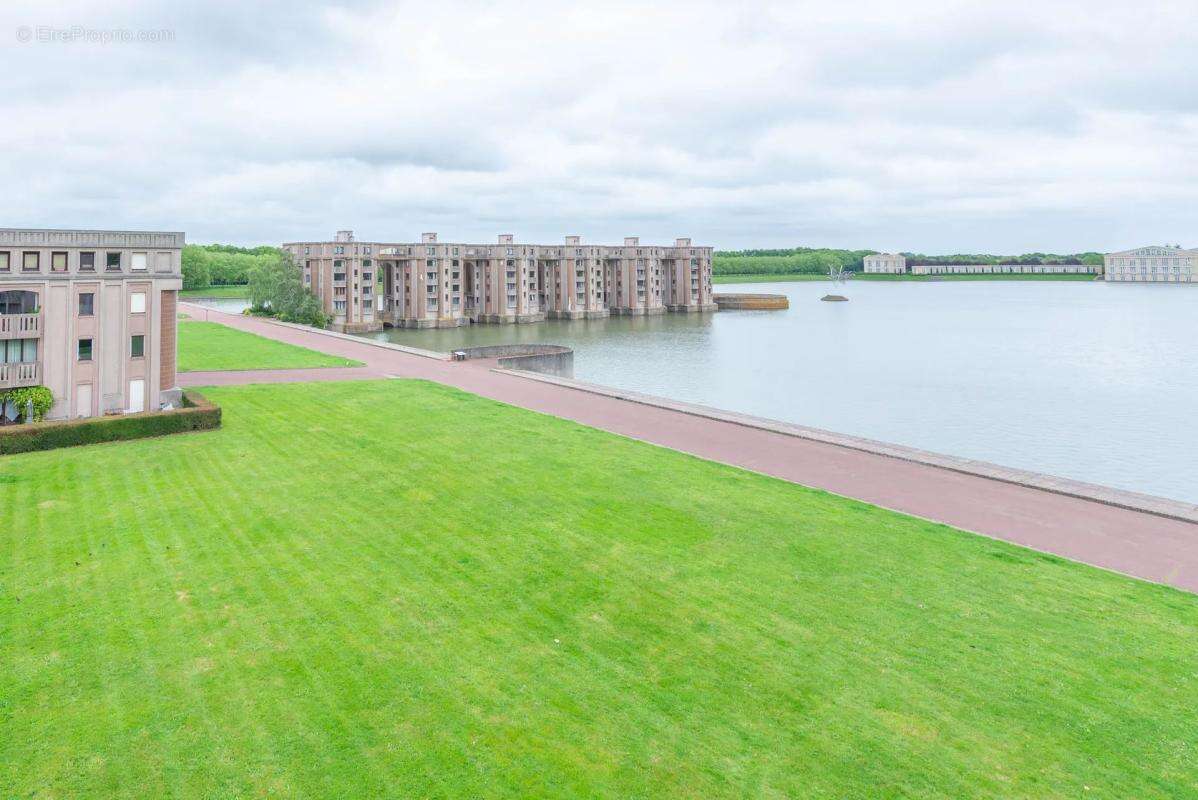 Appartement à MONTIGNY-LE-BRETONNEUX