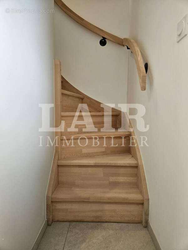 Maison à FRESNAY-SUR-SARTHE